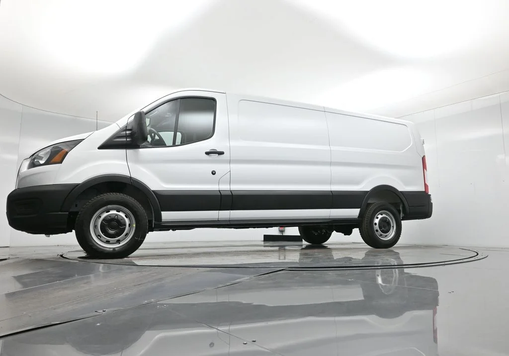 New 2026 White Ford Base image 7