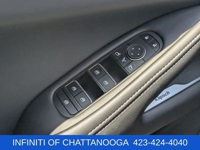 Certified Used 2026 Green INFINITI LUXE image 31