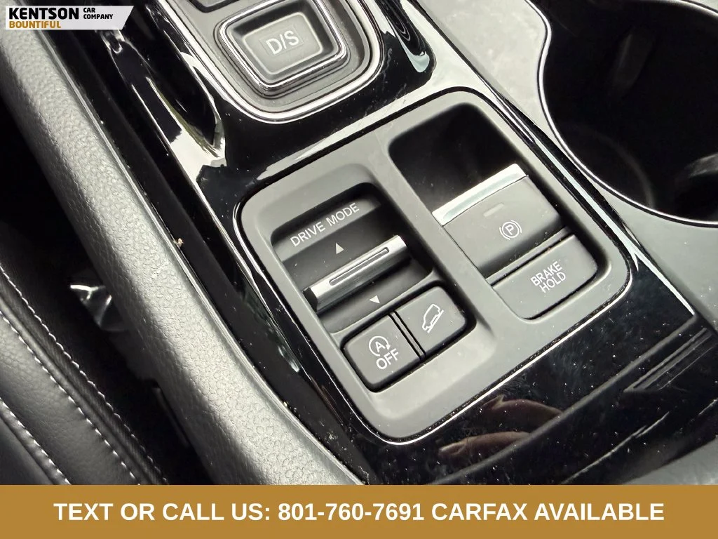 Used 2023 White Honda EX-L image 27