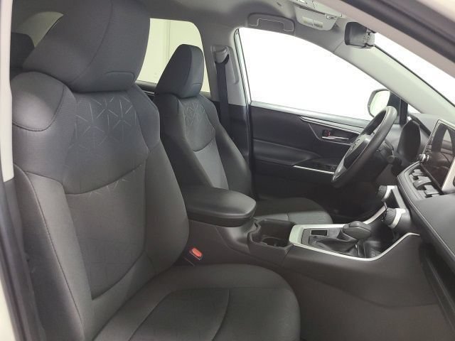 Used 2024 Ice Cap Toyota XLE image 3