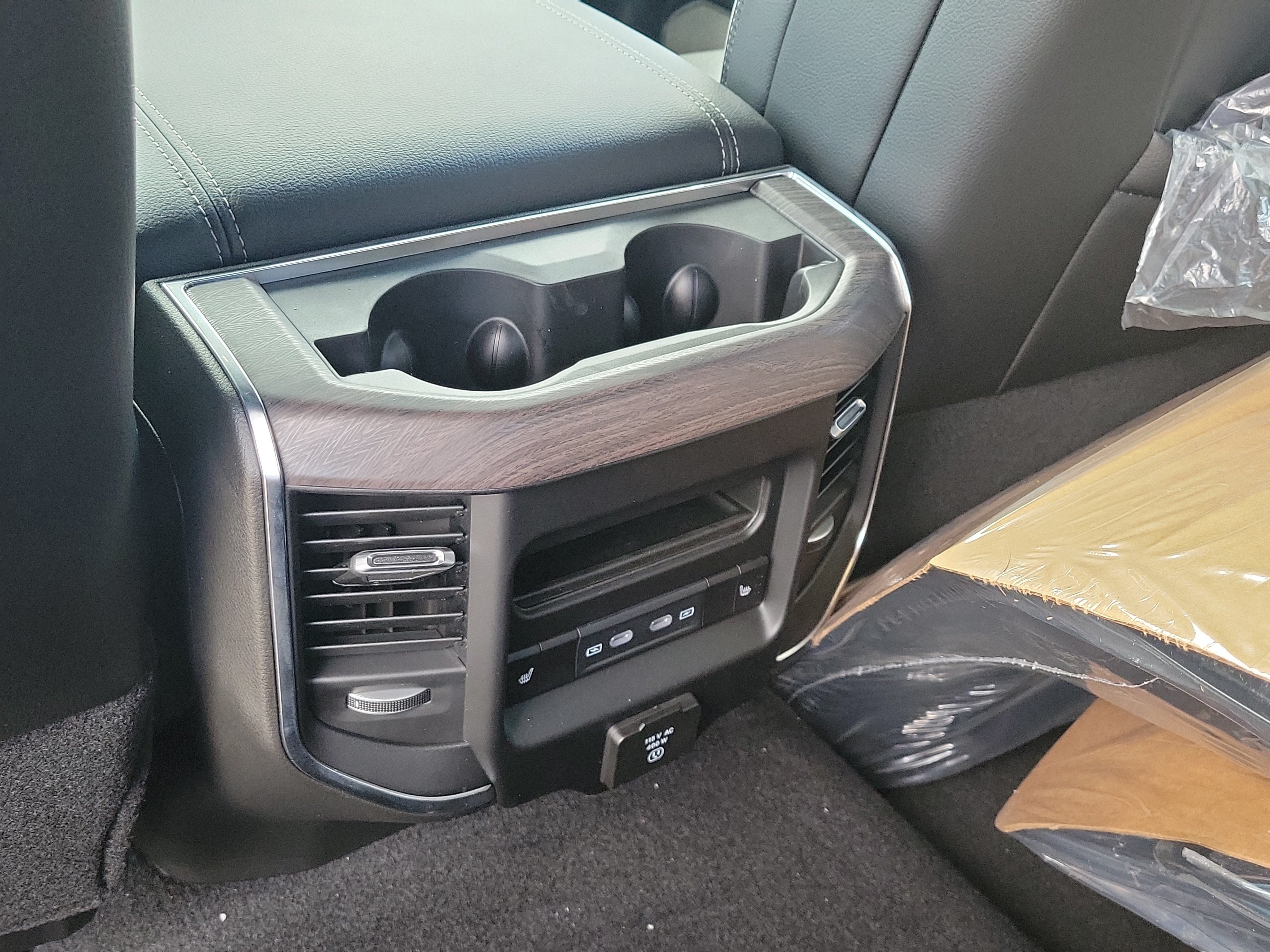 New 2026 Forged Blue Metallic Exterior Paint RAM Laramie image 12