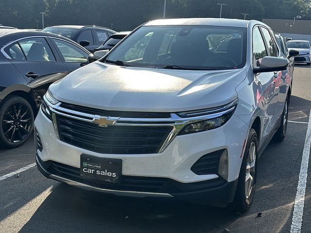Used 2023 White Chevrolet LT image 2