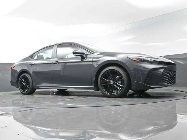 Used 2026  Toyota SE image 31