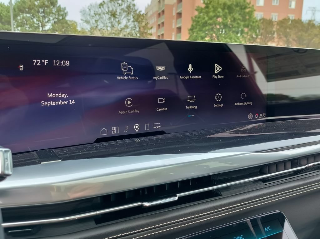 2026 Cadillac Escalade ESV Sport - Photo 28