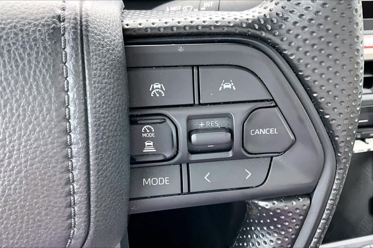 Certified Used 2025 Ice Cap Toyota SR5 image 21