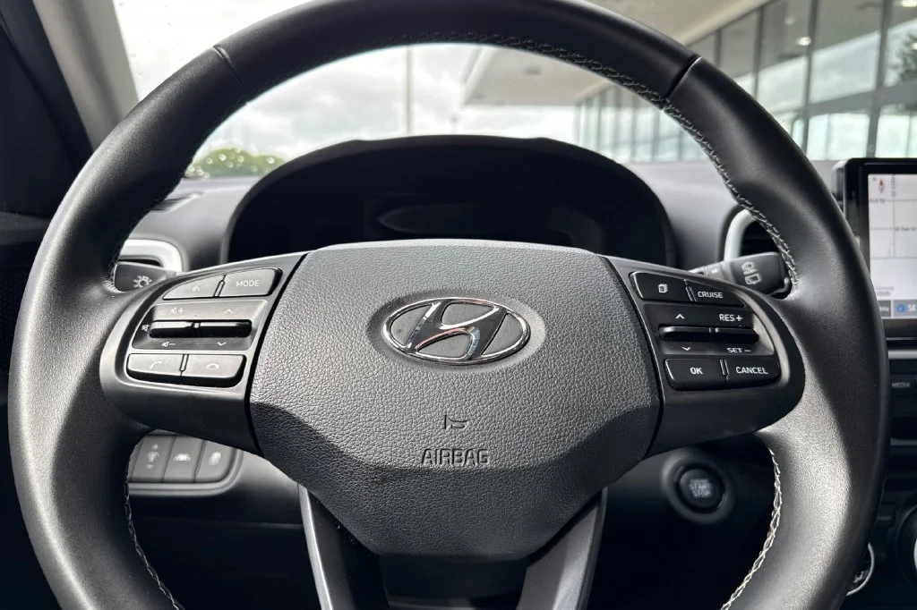 2022 Hyundai Venue Limited - Photo 23