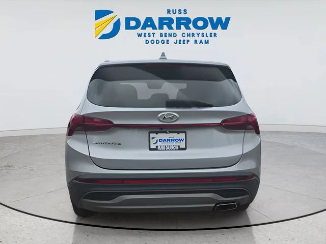 Used 2023 Silver Hyundai SE image 4