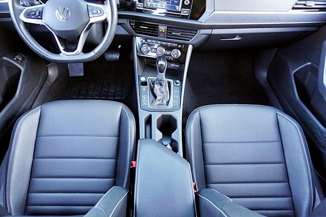 Used 2024 Gray Volkswagen 1.5T SE image 18