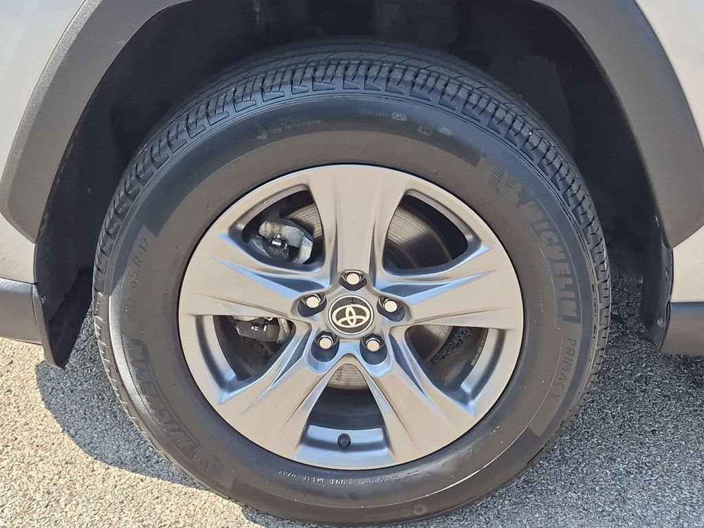 Used 2024 Silver Toyota XLE image 14