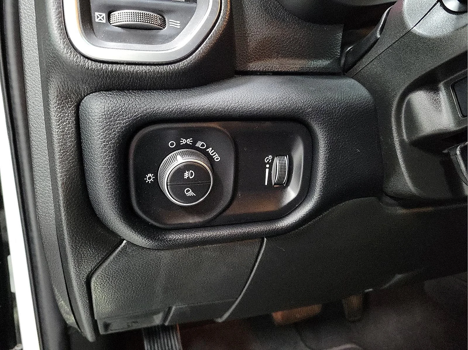 Used 2026 Bright White Clearcoat Ram Big Horn image 14