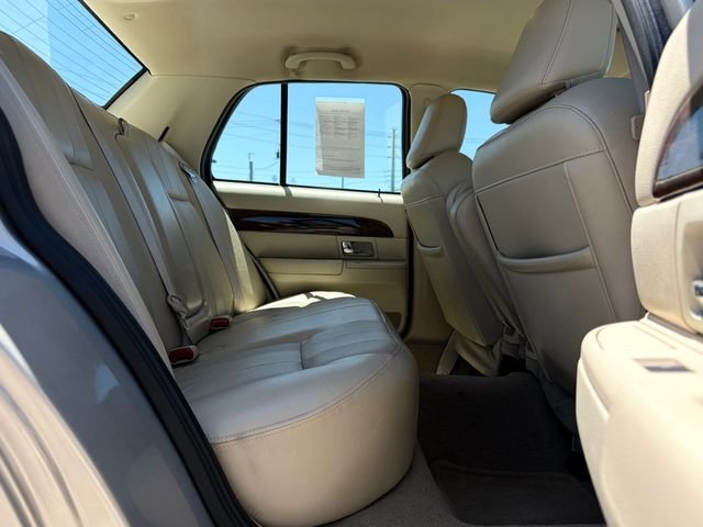 Used 2009 Smokestone Clearcoat Metallic Mercury LS image 17