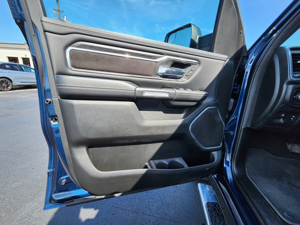 Used 2023 Patriot Blue Pearlcoat Ram Laramie image 15