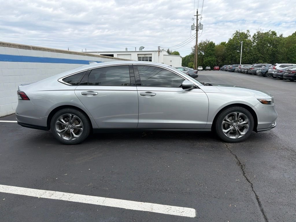 2024 Honda Accord EX - Photo 6