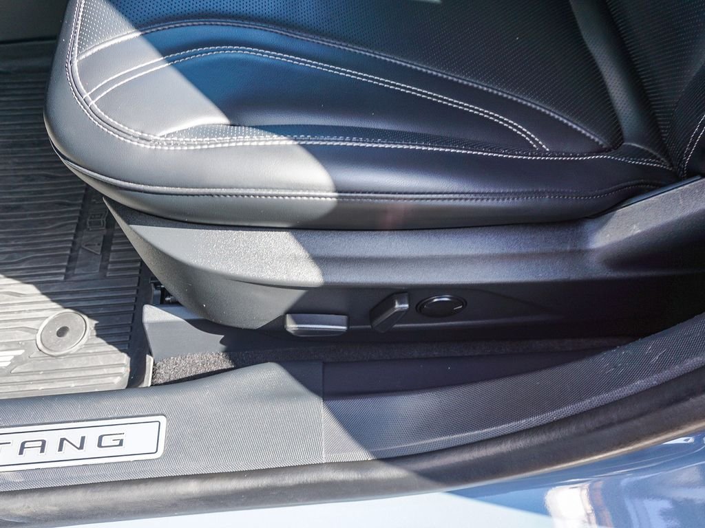Used 2023 Vapor Blue Ford Premium image 20