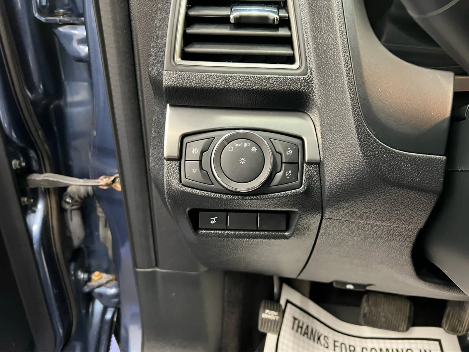 Used 2019 Blue Metallic Ford XLT image 19