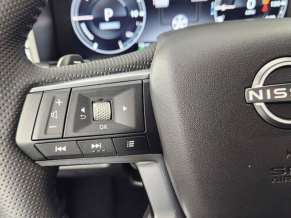 Used 2026 Cosmic Black Nissan Platinum image 13