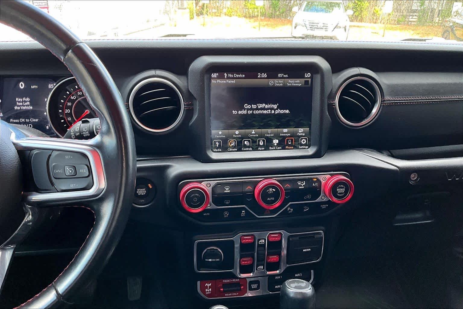 Used 2020 Black Clearcoat Jeep Recon image 12