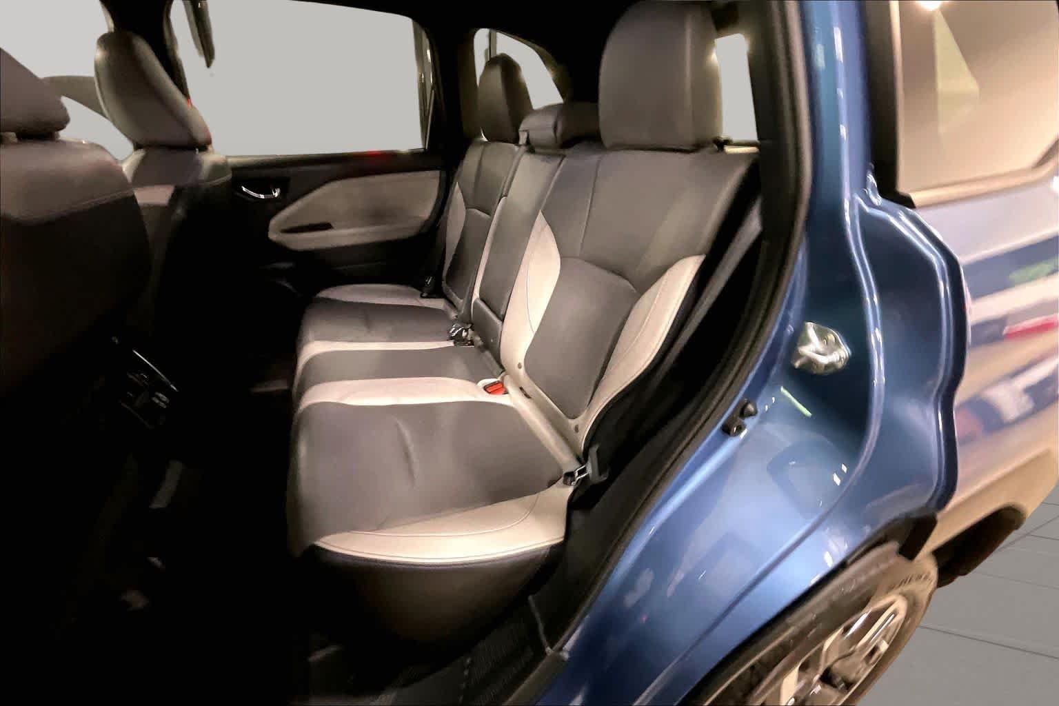 Used 2025 Horizon Blue Pearl Subaru Limited image 20