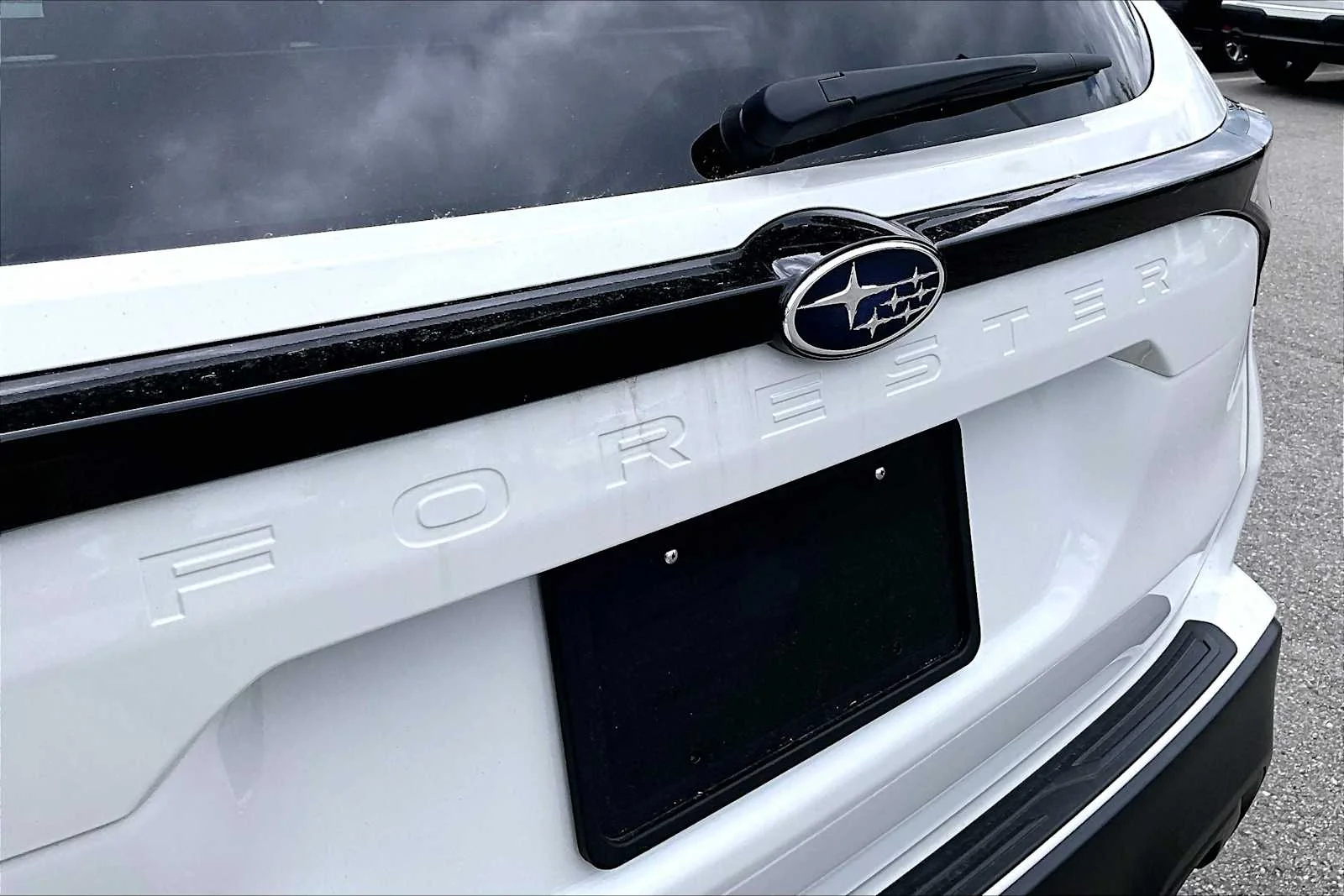 New 2026 Crystal White Pearl Subaru Premium image 12