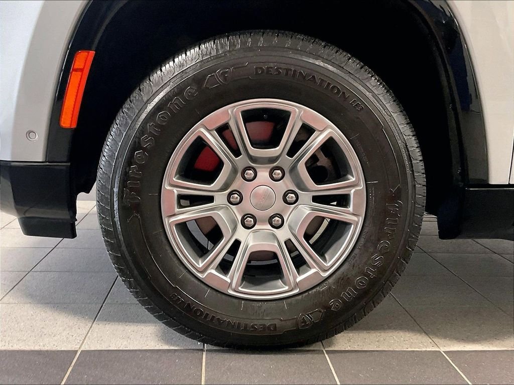 Used 2022 Silver Jeep Series I image 7