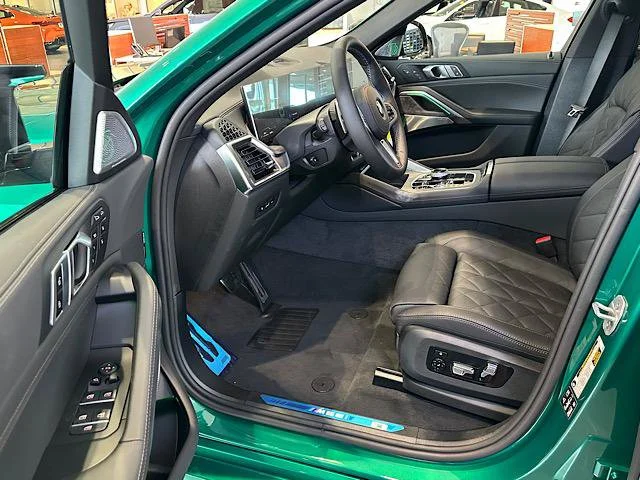 New 2027 Isle of Man Green Metallic BMW M60i image 4