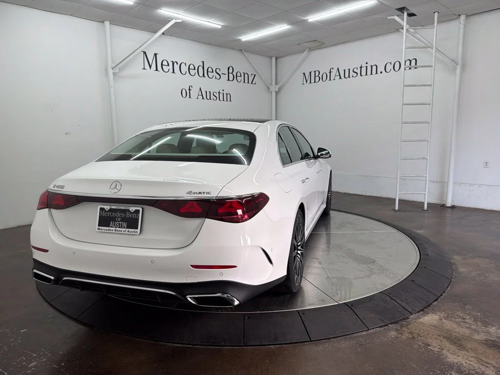 New 2027 White Mercedes-Benz E 450 image 7