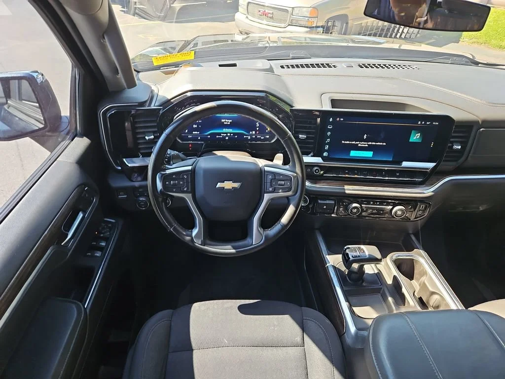 Used 2023 Black Chevrolet LT image 13