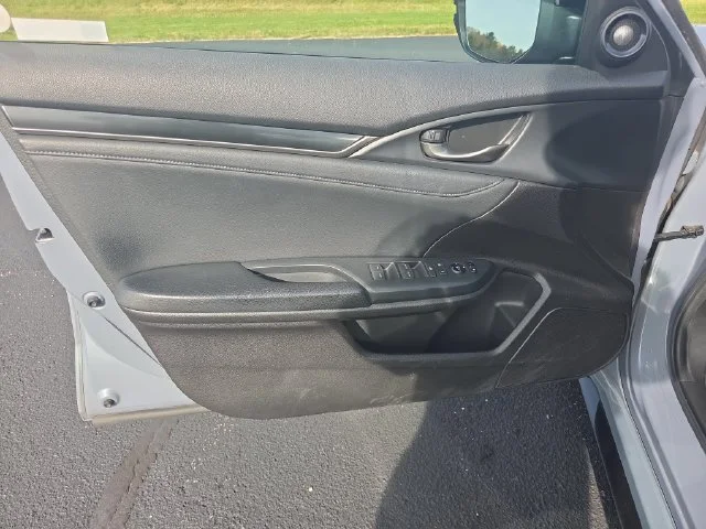 Used 2020 Gray Honda Sport Touring image 11