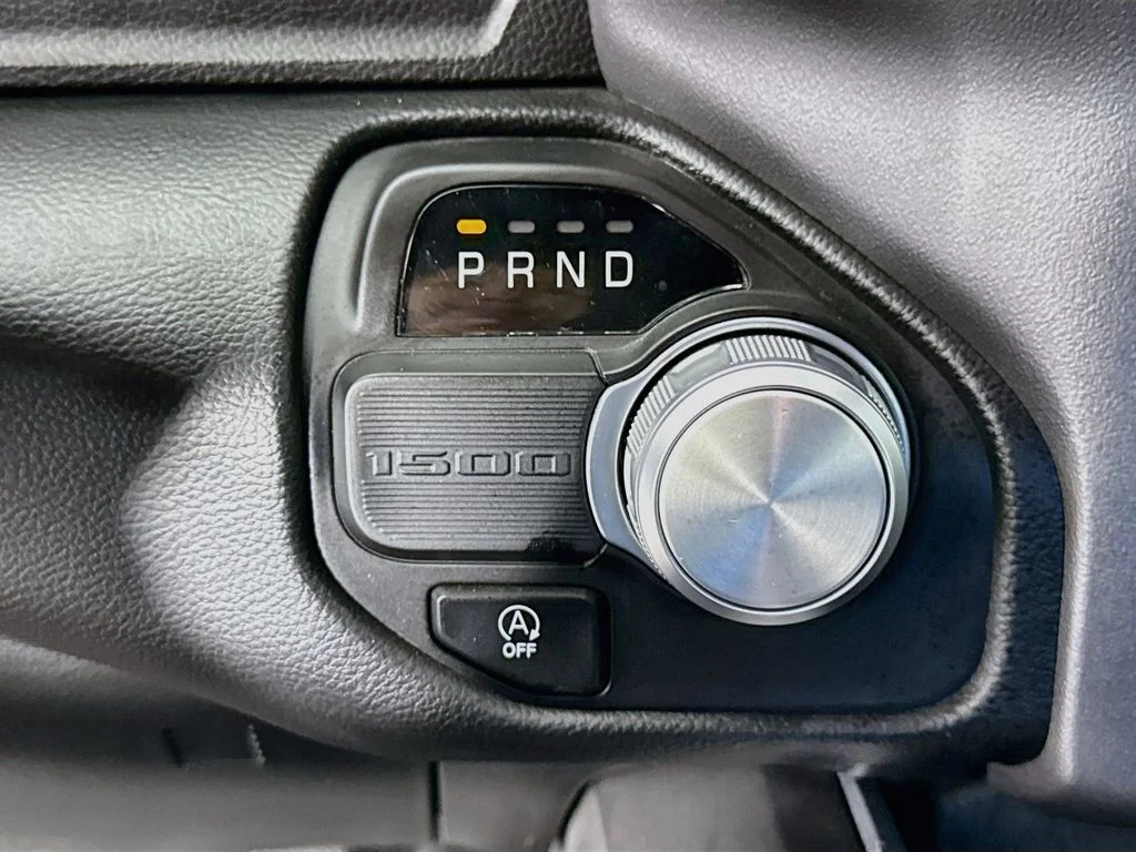 Used 2022 Silver Ram Laramie image 17