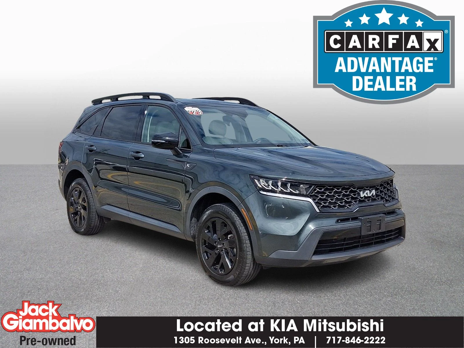 Used 2023 Green Kia X-Line S image 1