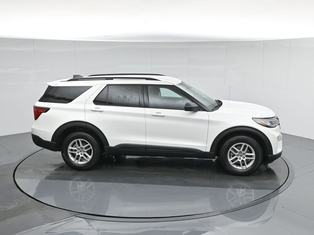 New 2026 Star White Metallic Tri-Coat Ford Active image 84