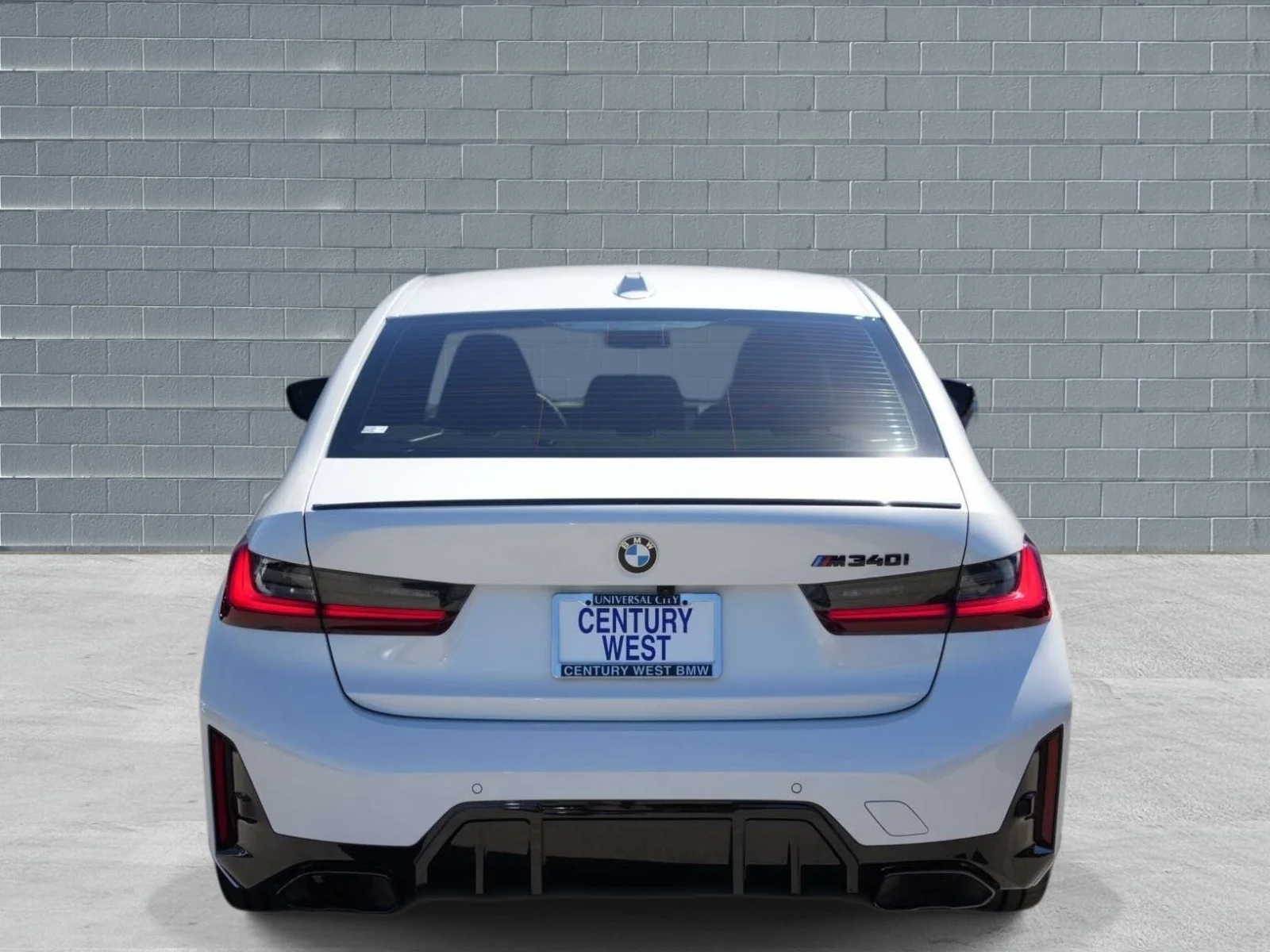 New 2026 Mineral White Metallic BMW M340i NA image 4