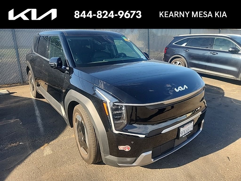 Certified Used 2024 Black Kia Light Long Range image 1