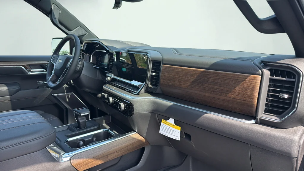New 2026 Black Chevrolet High Country image 45