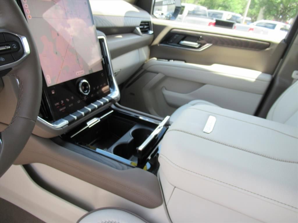 Used 2026 Glacier White Tricoat GMC Denali image 15