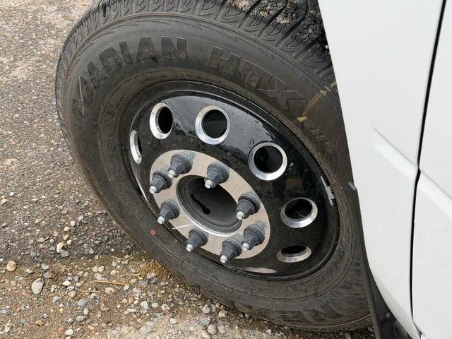 New 2026 Bright White Clear-Coat Exterior Paint RAM Laramie image 14