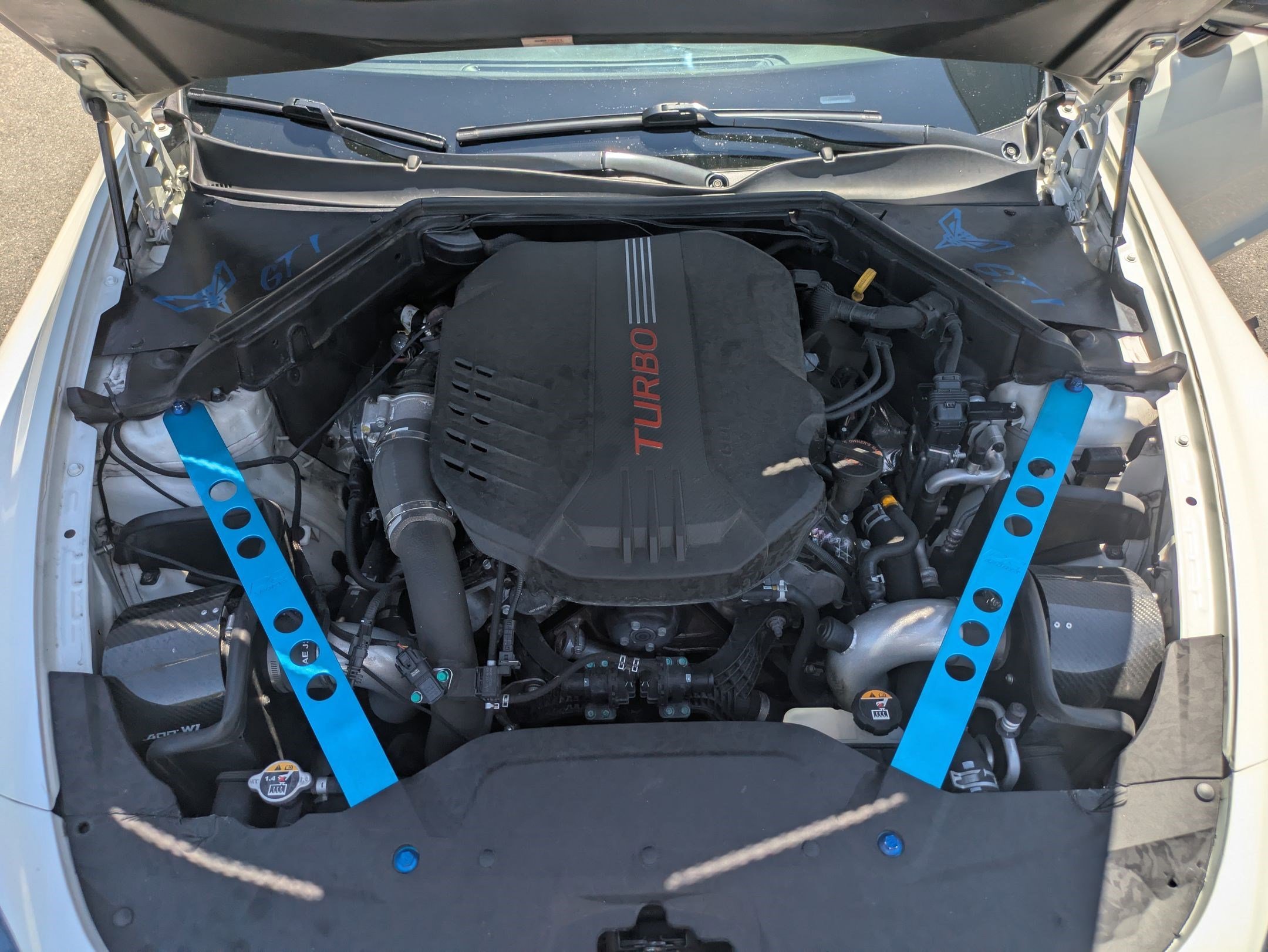 Used 2020 Snow White Pearl Kia GT1 image 30