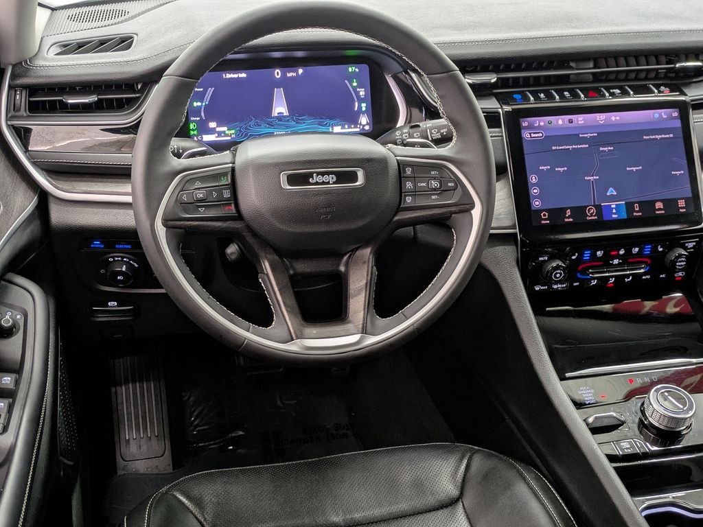 Used 2023 White Jeep 4xe image 39