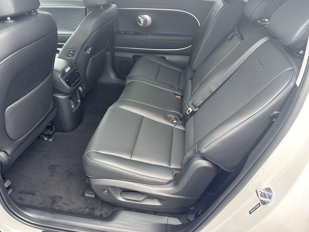 New 2026 White Hyundai SEL image 21
