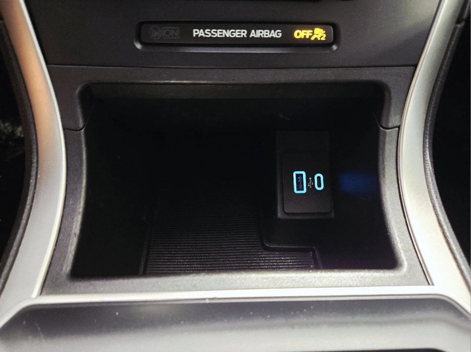 Used 2023 Agate Black Ford SE image 35