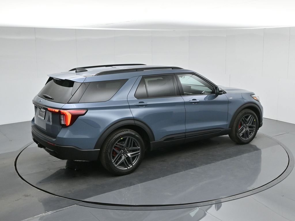New 2026 Vapor Blue Metallic Ford ST-Line image 43