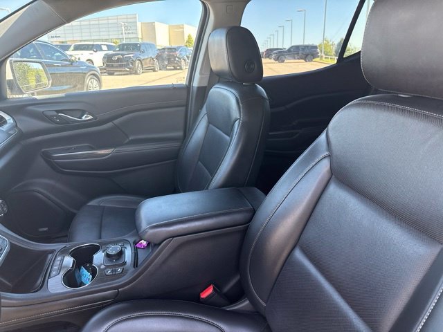 Used 2021 White GMC SLT image 11