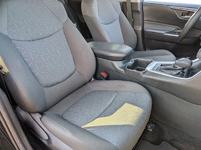 Used 2022 Black Toyota XLE image 32