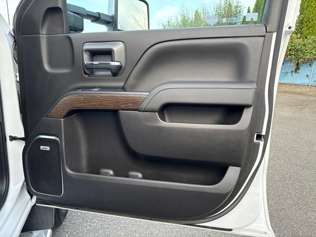 Used 2019 Summit White GMC Denali image 13