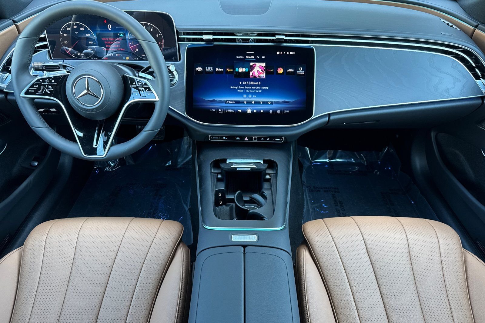New 2026 Polar White Mercedes-Benz E 350 image 2