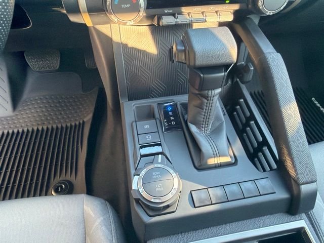 New 2026 Silver Toyota SR5 image 21