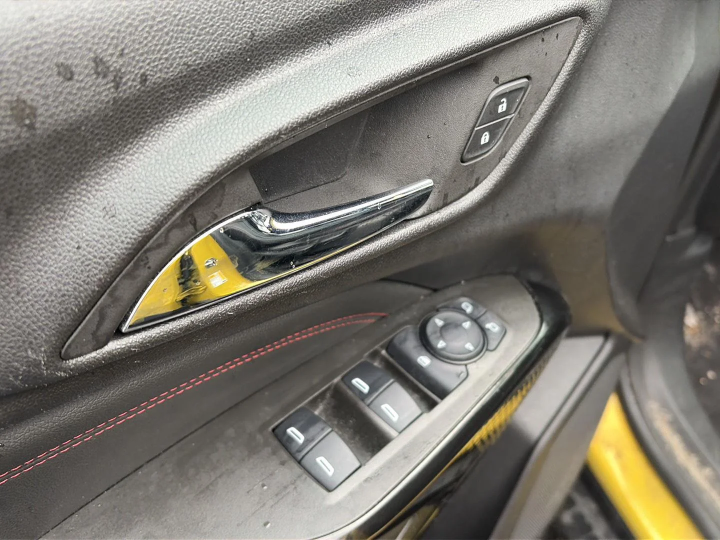 Used 2024 Nitro Yellow Metallic Chevrolet 2RS image 12