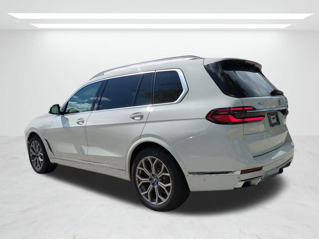 New 2026 Alpine White BMW xDrive40i image 6