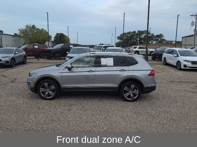 Used 2021 Gray Volkswagen 2.0T SEL image 3