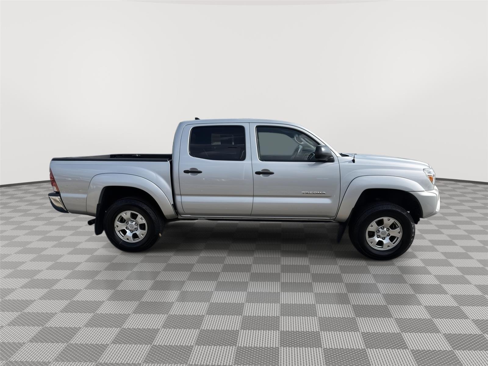 Used 2012 Silver Streak Mica Toyota PreRunner V6 image 6